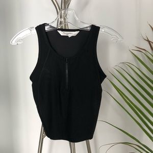 Athletic black crop top with front zipper